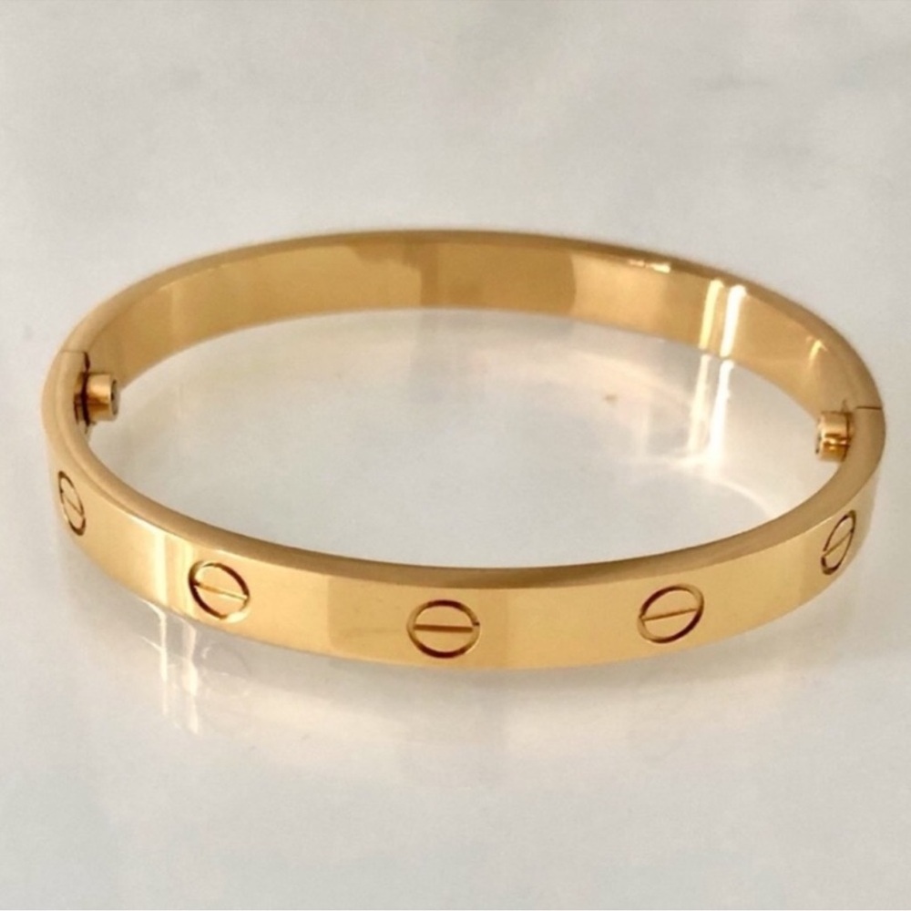 Stamped Gold Plated Love Bangle Bracelet No Stones Waterproof - Picture 6 of 11